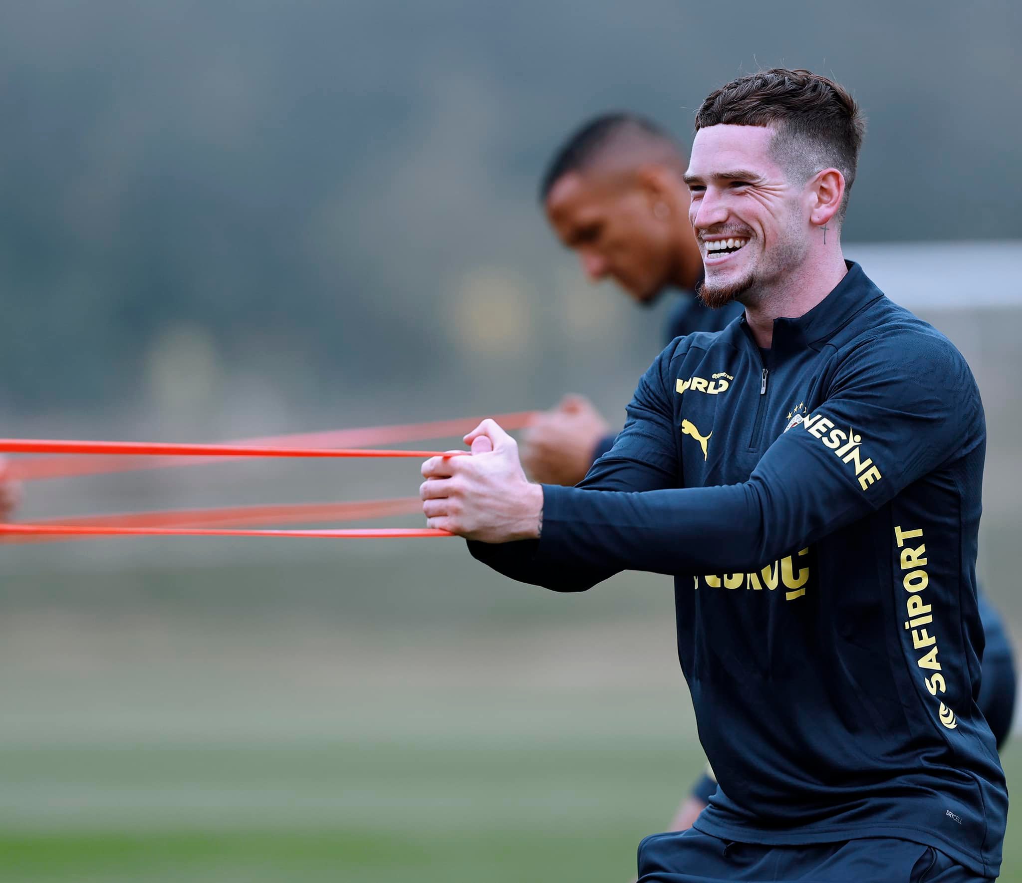 Fenerbahçe'de flaş bir ayrılık yaşandı. Sarı Lacivertli ekip, Ryan Kent